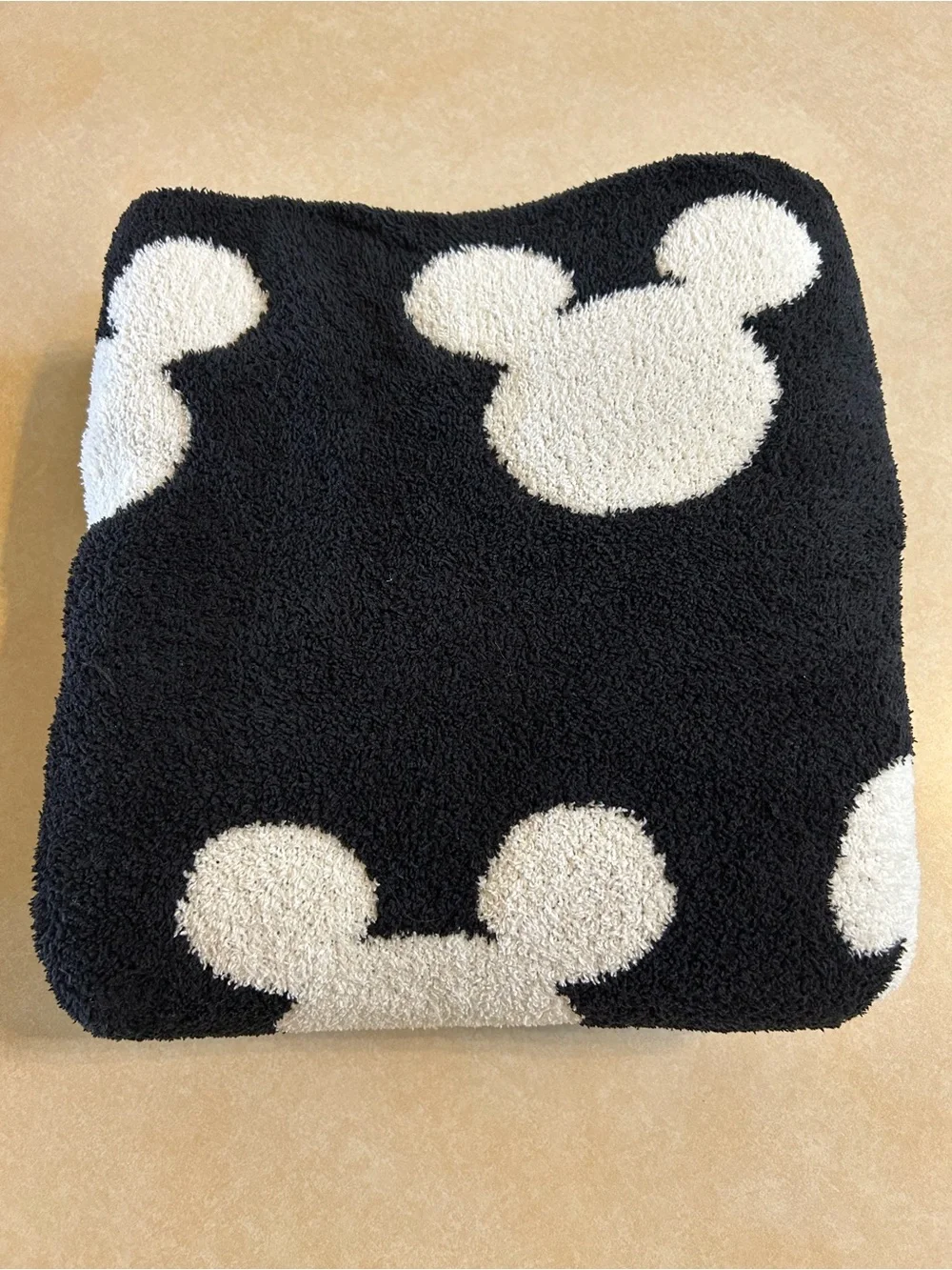 Disney Mickey Mouse Throw Blanket Super Soft 50” x 70” Reversible black white